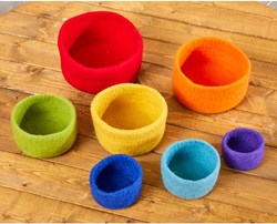 Cosy Felt Rainbow Nesting Bowls 7Pk